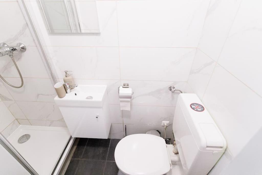Urban Capsule - Near Mariahilfer Strasse Appartement Vienne